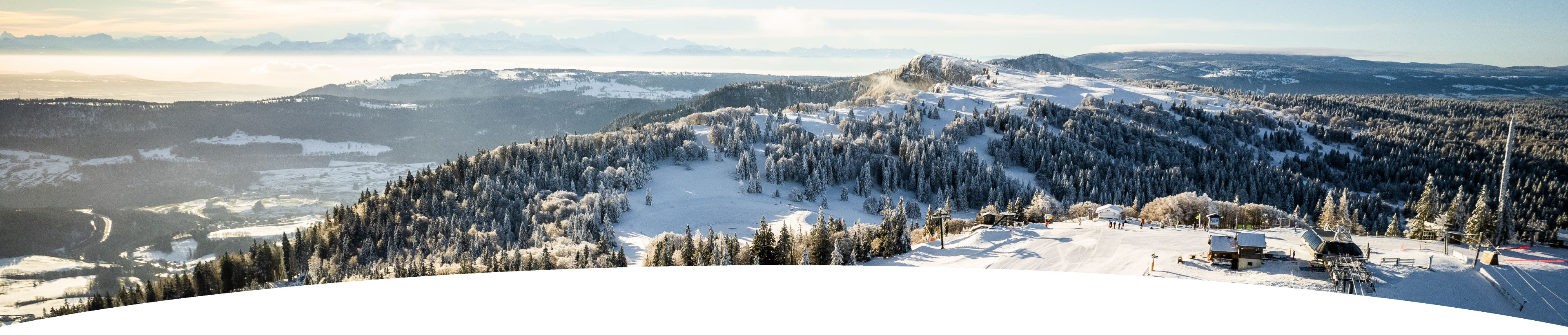 Vue sommet Morond Métabief Montagnes du Jura